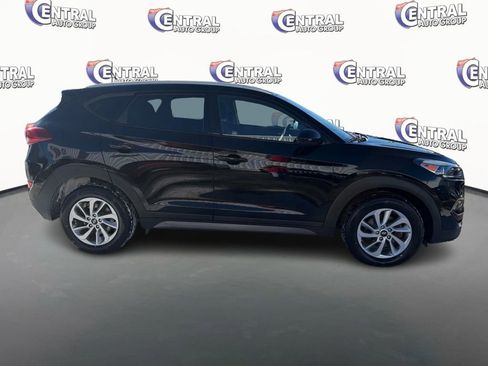 Used 2016 Hyundai Tucson SE w/ Option Group 02 image 4