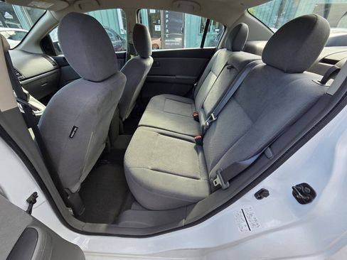 Used 2009 Nissan Sentra 2.0 FWD image 15