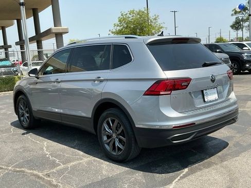 Certified 2023 Volkswagen Tiguan SE FWD image 5