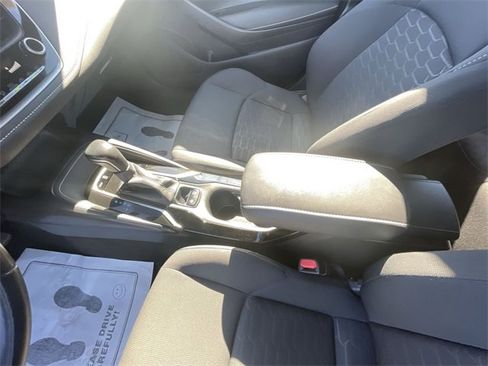 Used 2021 Toyota Corolla SE w/ SE Preferred Package image 18