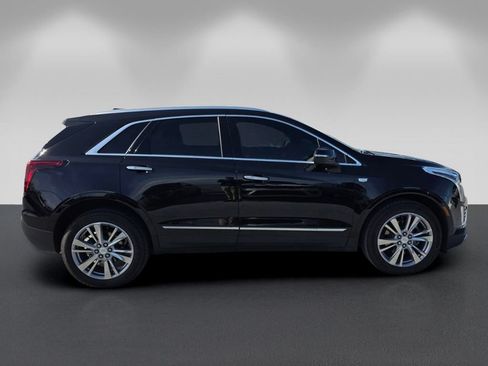 Used 2024 Cadillac XT5 Premium Luxury FWD image 3