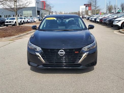 Certified 2025 Nissan Sentra SR w/ SR Premium Package FWD image 9