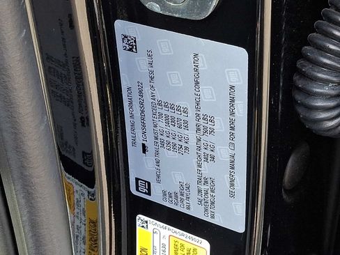 Used 2025 Chevrolet Suburban Premier AWD/4WD image 26