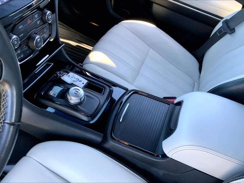 Used 2019 Chrysler 300 S w/ S Model Appearance Package image 16