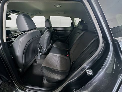 Used 2025 Kia Seltos S image 29