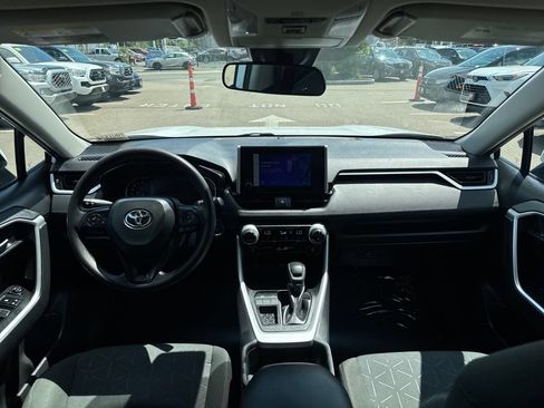 Used 2023 Toyota RAV4 XLE FWD image 11