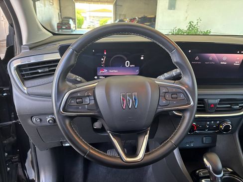 Used 2025 Buick Encore GX Preferred FWD image 29