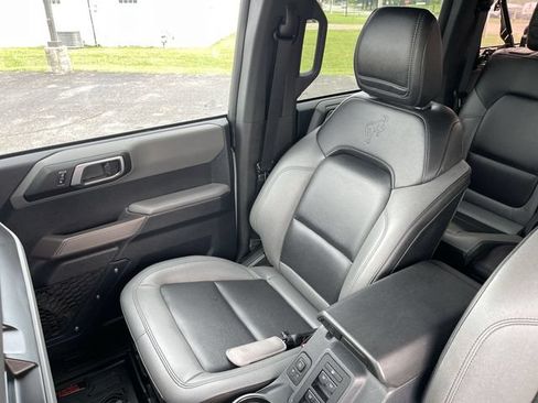 Used 2023 Ford Bronco Black Diamond AWD/4WD image 23