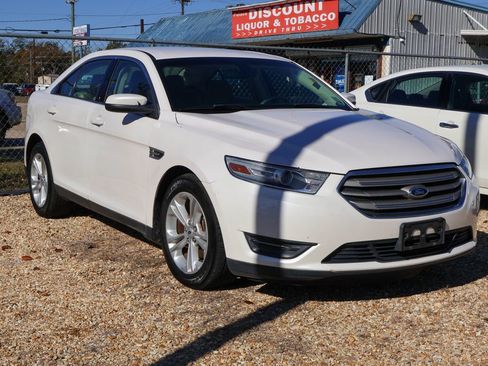 Used 2013 Ford Taurus SEL image 7