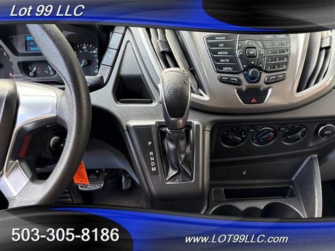 Used 2018 Ford Transit 350 XLT image 35