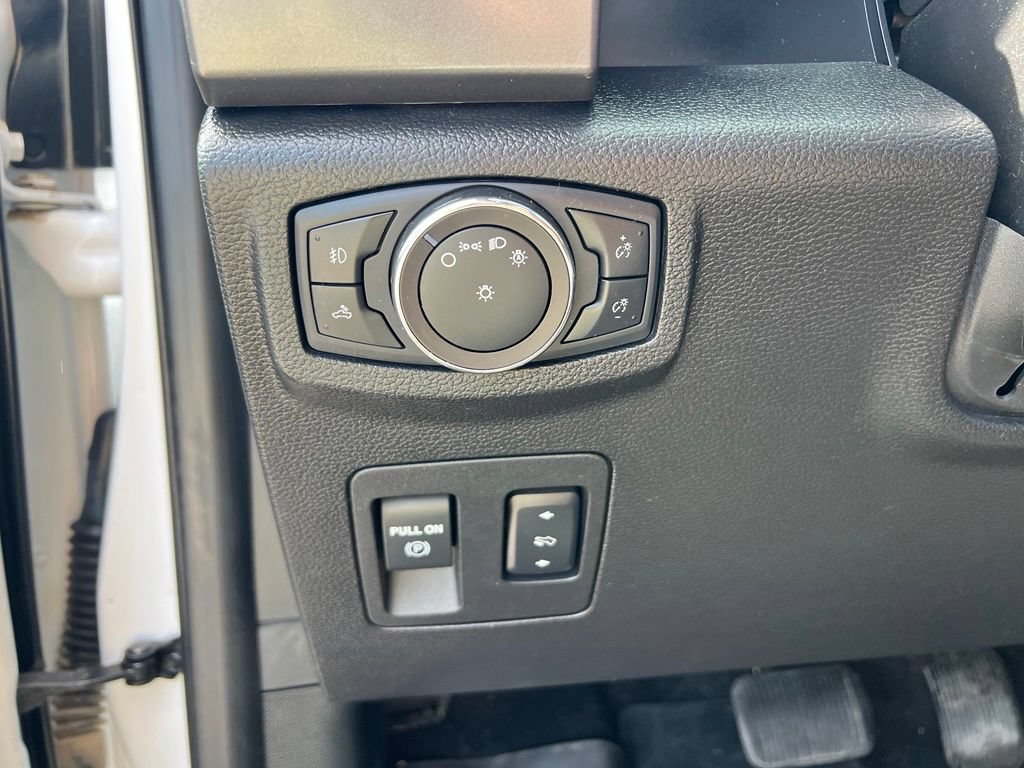 Used 2019 Ford F150 XLT w/ Equipment Group 302A Luxury AWD/4WD image 44