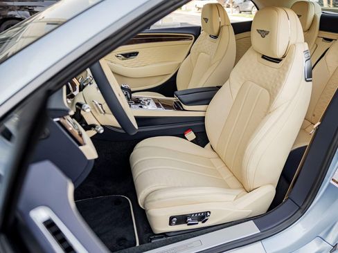 Used 2025 Bentley Continental GT Speed AWD/4WD image 16
