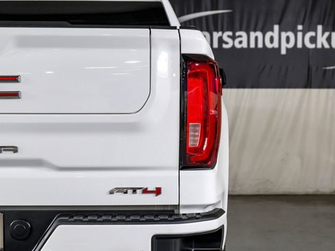 Used 2023 GMC Sierra 1500 AT4 image 43