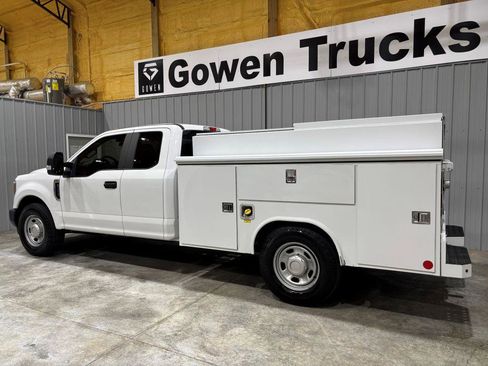 Used 2019 Ford F350 XL w/ Power Equipment Group RWD image 5