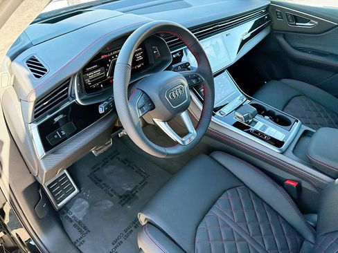 New 2026 Audi SQ7 Prestige image 25