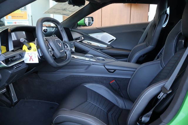 New 2027 Chevrolet Corvette Stingray Convertible w/ Z51 Performance Package RWD image 11