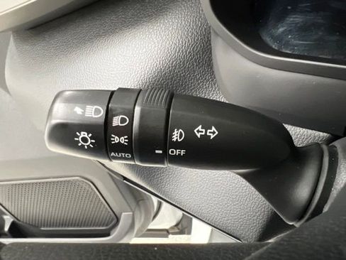 Used 2025 Toyota Tundra Limited w/ TRD Off-Road Package AWD/4WD image 30