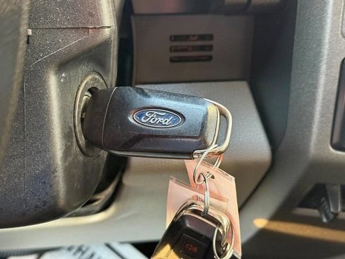 Used 2019 Ford F250 XL w/ STX Appearance Package AWD/4WD image 30