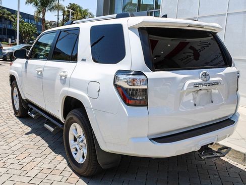 Used 2024 Toyota 4Runner SR5 Premium AWD/4WD image 9