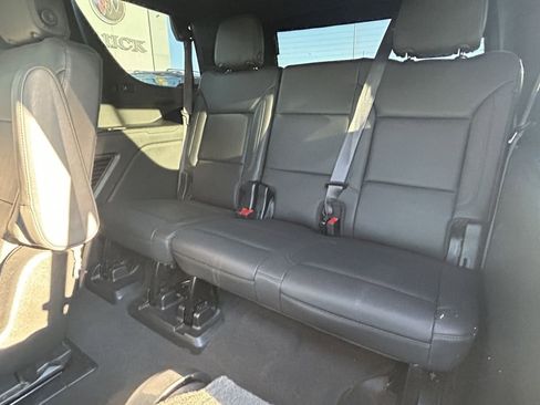 Used 2023 Chevrolet Tahoe Z71 w/ Luxury Package image 9