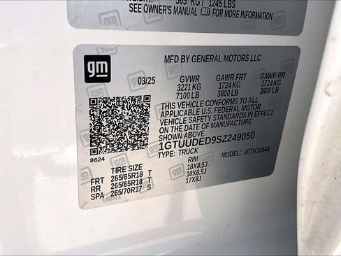 Used 2025 GMC Sierra 1500 SLT AWD/4WD image 37
