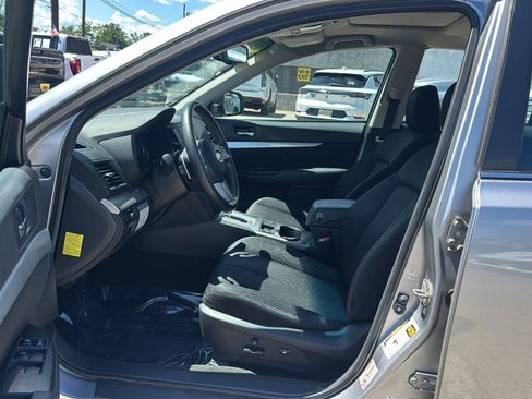 Used 2011 Subaru Legacy 2.5i Premium AWD/4WD image 12