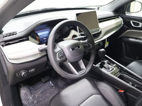 New 2026 Jeep Compass Limited image 21
