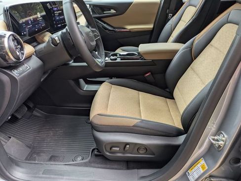 New 2026 Chevrolet Equinox ACTIV FWD image 10