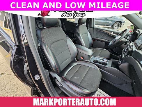 Used 2024 Ford Escape ST-Line image 24