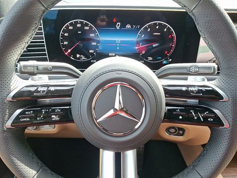 Certified 2026 Mercedes-Benz GLS 450 4MATIC image 14