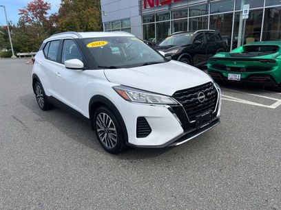 Used 2023 Nissan Kicks SV