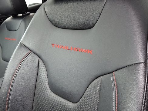 Certified 2024 Jeep Compass Trailhawk w/ Trailhawk Elite Group image 15