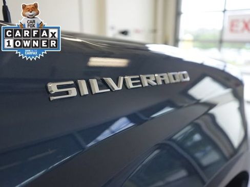 Used 2022 Chevrolet Silverado 1500 LT AWD/4WD image 15