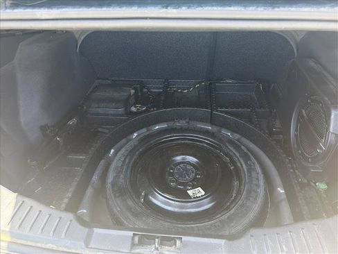 Used 2018 Ford Focus SEL FWD image 19