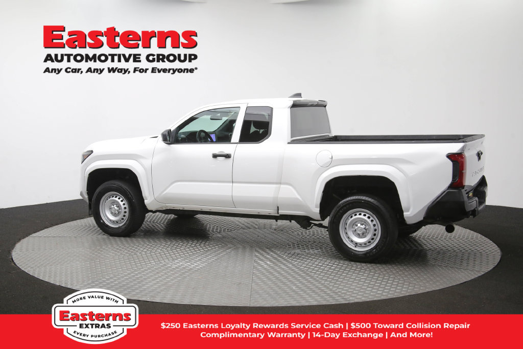 Used 2025 Toyota Tacoma SR RWD image 59