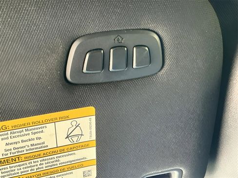 Used 2020 Ford Expedition Limited image 49