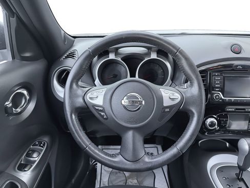 Used 2016 Nissan Juke SV w/ Cold Weather Package image 17