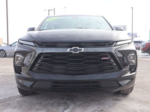 Used 2024 Chevrolet Blazer RS w/ Enhanced Convenience Package image 2