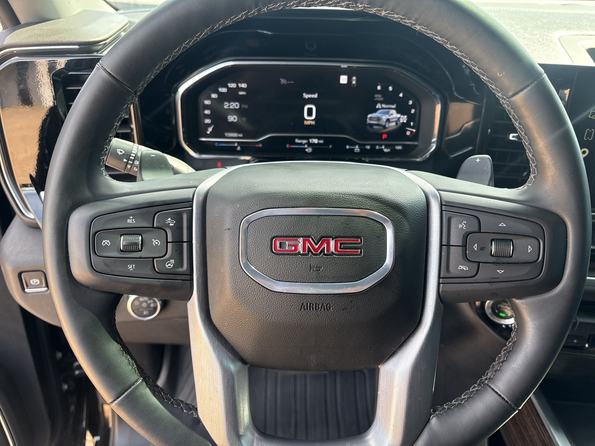 Used 2025 GMC Sierra 1500 Elevation w/ Elevation Premium Package AWD/4WD image 20