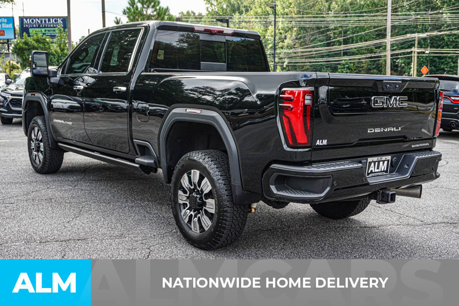 Used 2025 GMC Sierra 3500 Denali w/ Denali Reserve Package AWD/4WD image 4