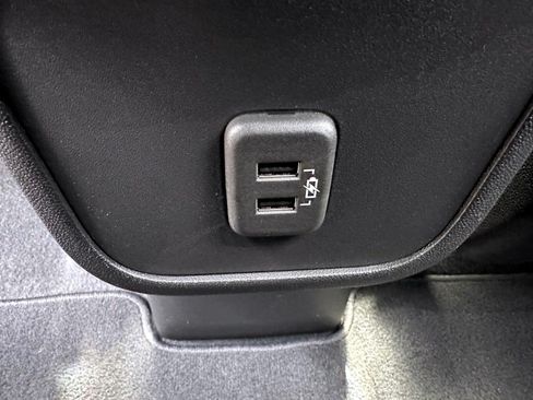 Used 2023 Chevrolet Equinox LS w/ LS Convenience Package AWD/4WD image 14