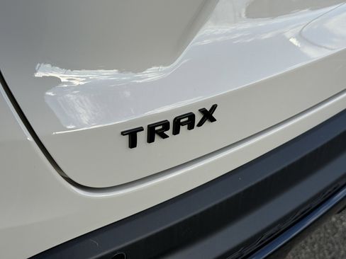 New 2026 Chevrolet Trax RS w/ Sunroof Package image 34