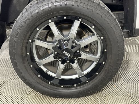 Used 2019 Chevrolet Colorado W/T w/ Custom Special Edition image 70