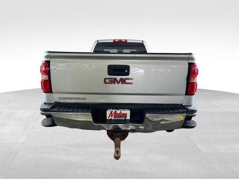 Used 2015 GMC Sierra 2500 4x4 Crew Cab w/ Sierra Convenience Package image 6