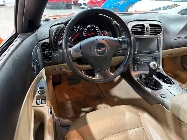 Used 2007 Chevrolet Corvette Coupe w/ Preferred Equipment Group RWD image 3