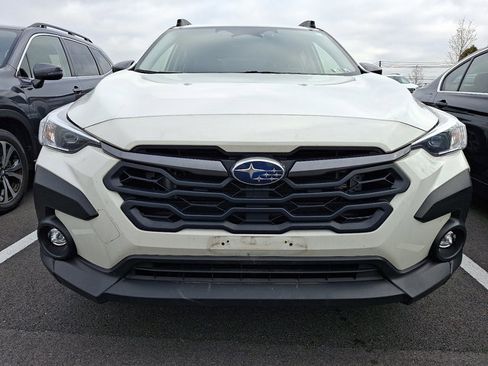 Certified 2024 Subaru Crosstrek 2.0i Premium image 2