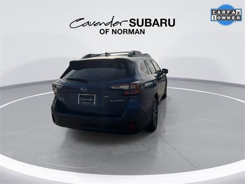 Certified 2022 Subaru Outback Premium image 2