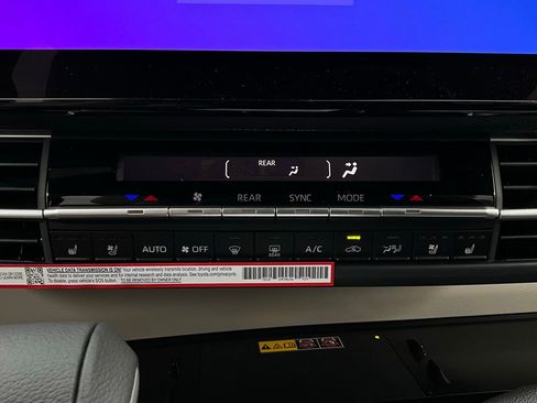 New 2026 Toyota Sienna Limited image 31