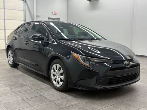 Used 2024 Toyota Corolla LE FWD image 1