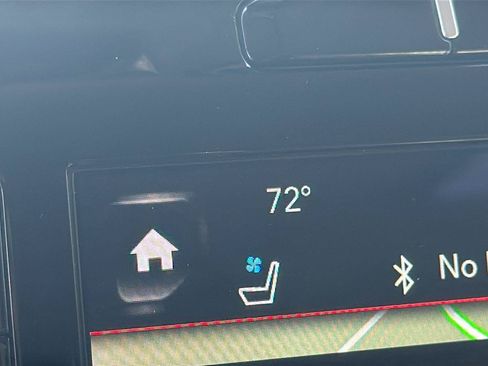 Used 2021 RAM 1500 Laramie RWD image 18